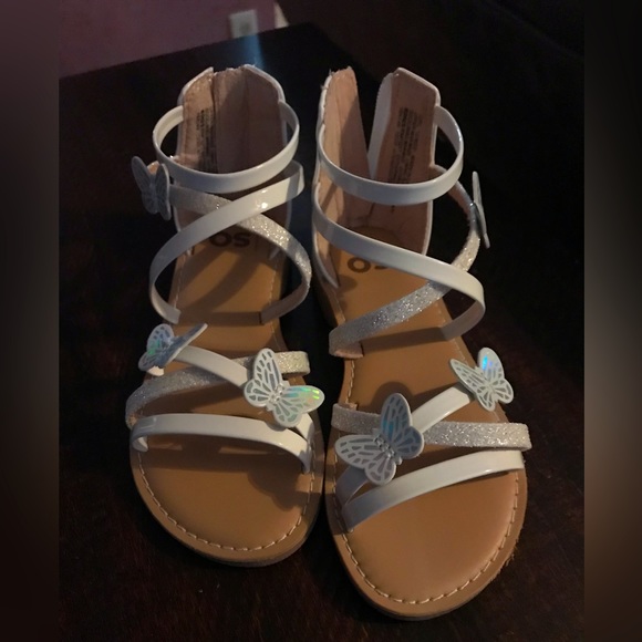 SO girl white sandals with butterfly detail sz13 - Picture 2 of 11